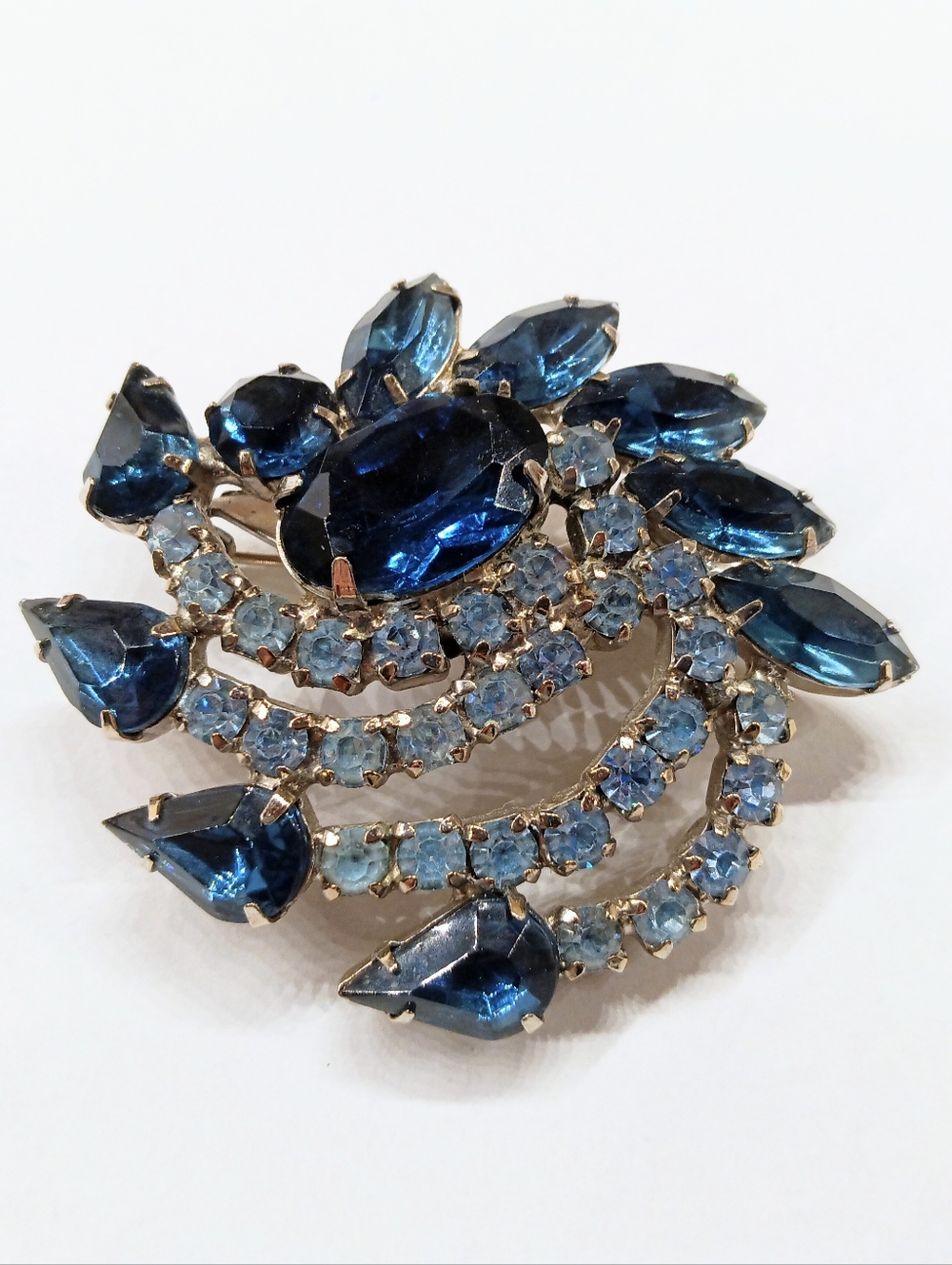 Vintage Rhinestone Brooch Blue Swirling Pin